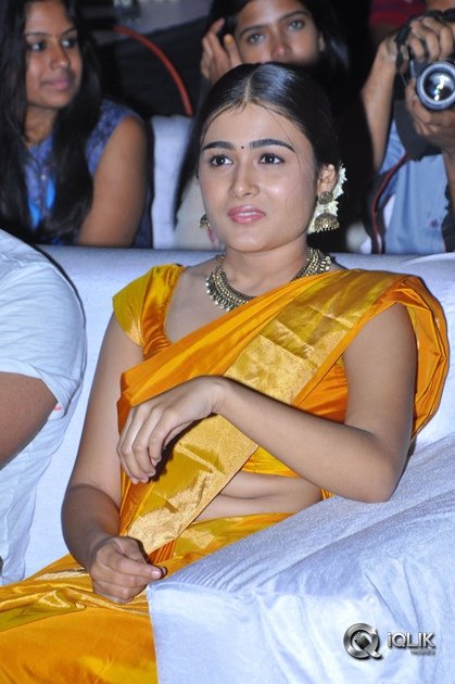 Shalini-Pandey-At-Arjun-Reddy-Movie-Pre-Release-Function